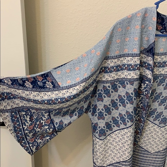 Kimono style cardigan - Picture 3 of 3